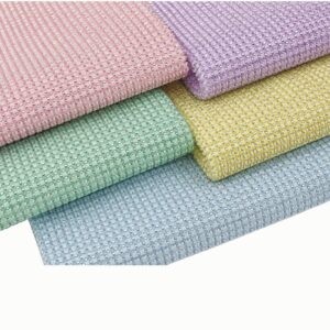Mantas de strass com base colorida nas cores rosa, lilás, verde, amarelo e azul.