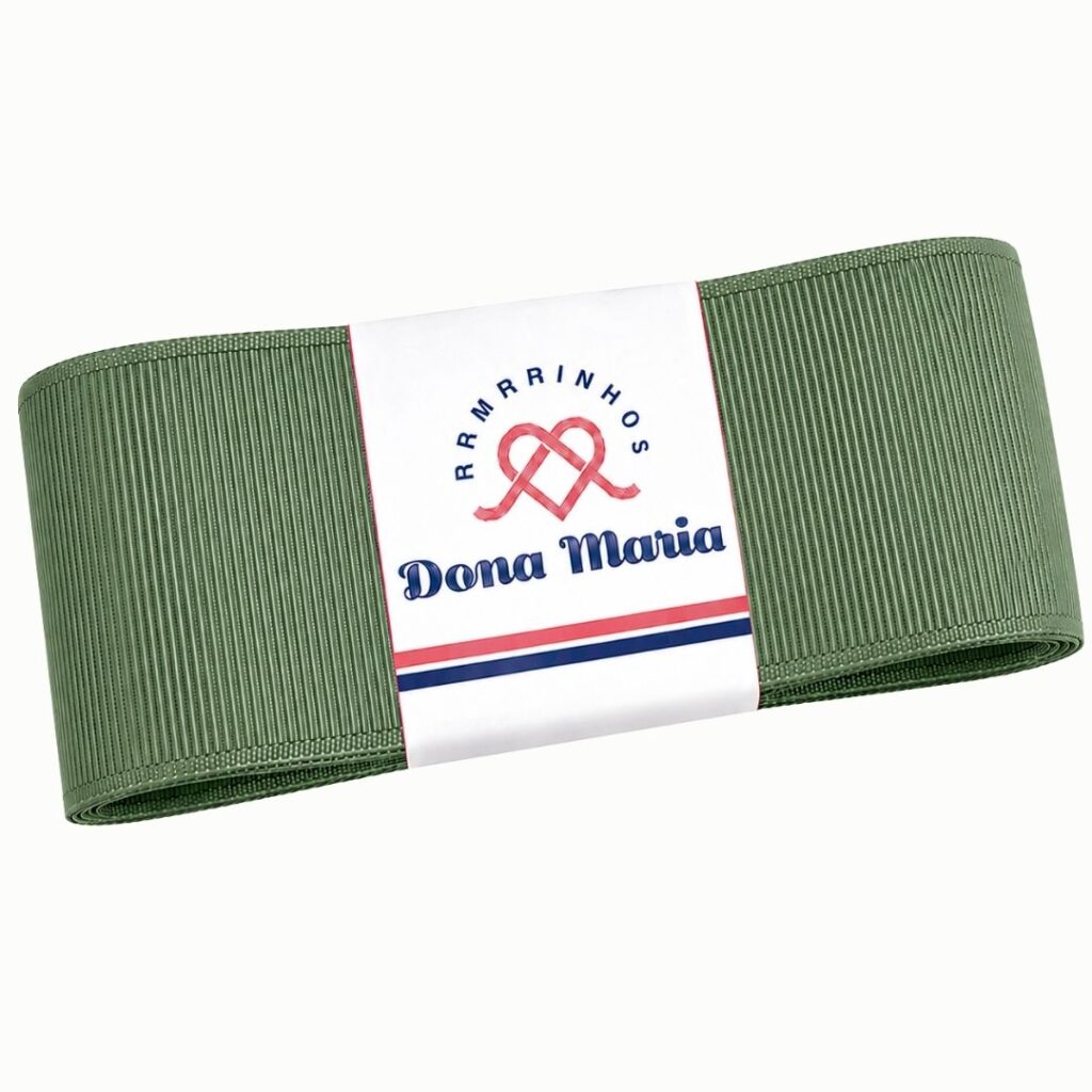 Peça de fita de gorgurão Yama na cor Verde Musgo 570, com textura canelada.