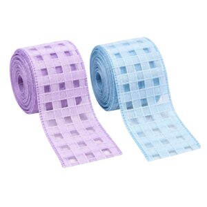 Fita quadriculada com transparencia, nas cores lilás e azul-bebê.